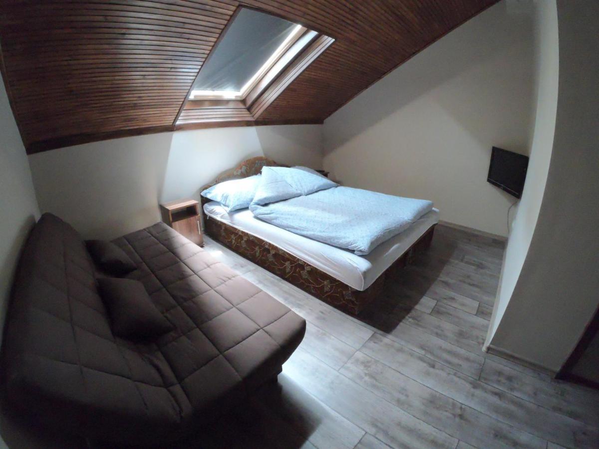 Dami Apartman Hajduszoboszlo Bagian luar foto