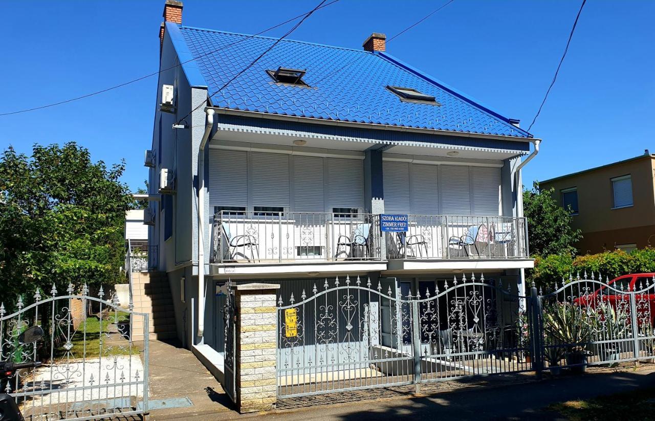 Dami Apartman Hajduszoboszlo Bagian luar foto